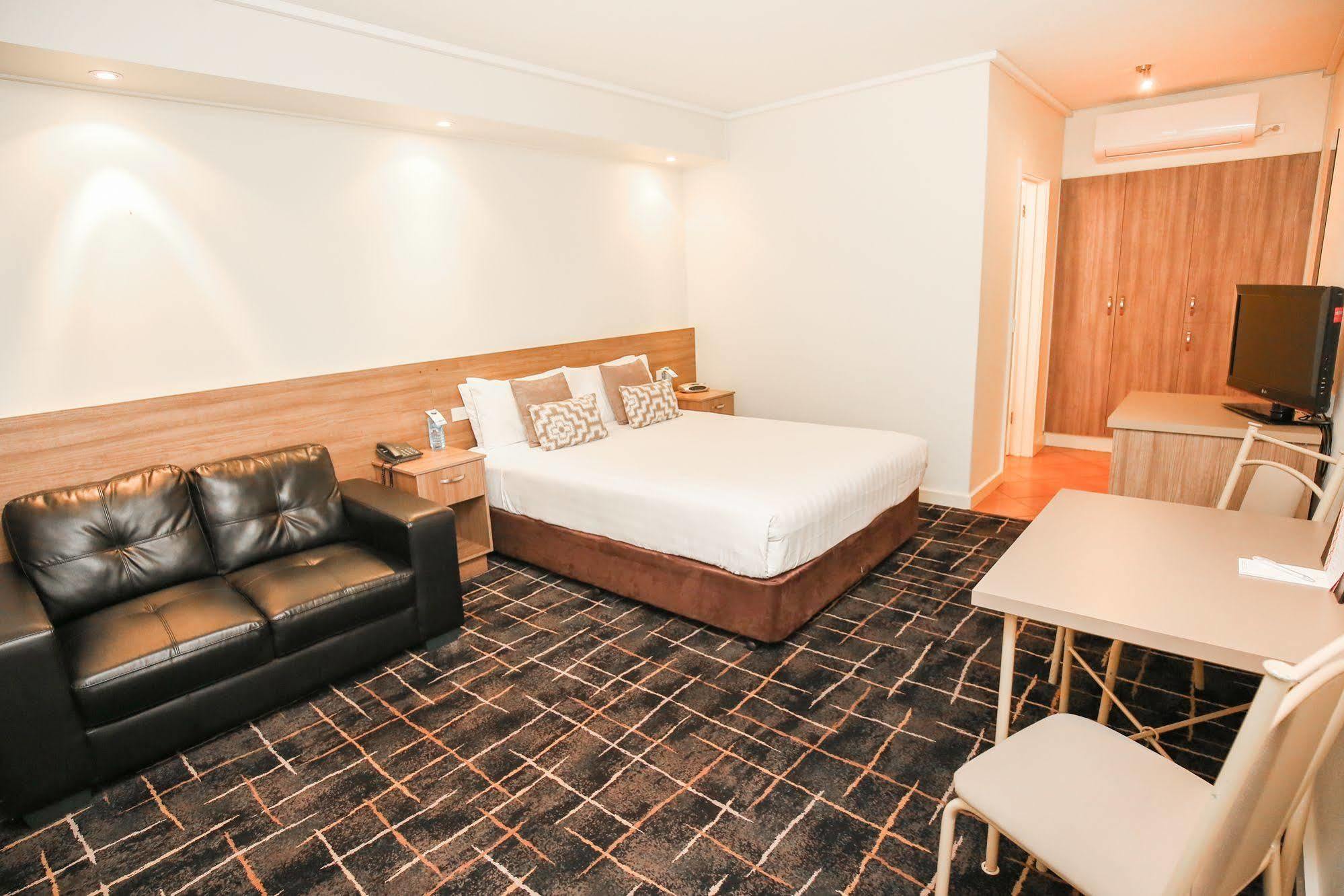 Commodore Mildura Motel المظهر الخارجي الصورة