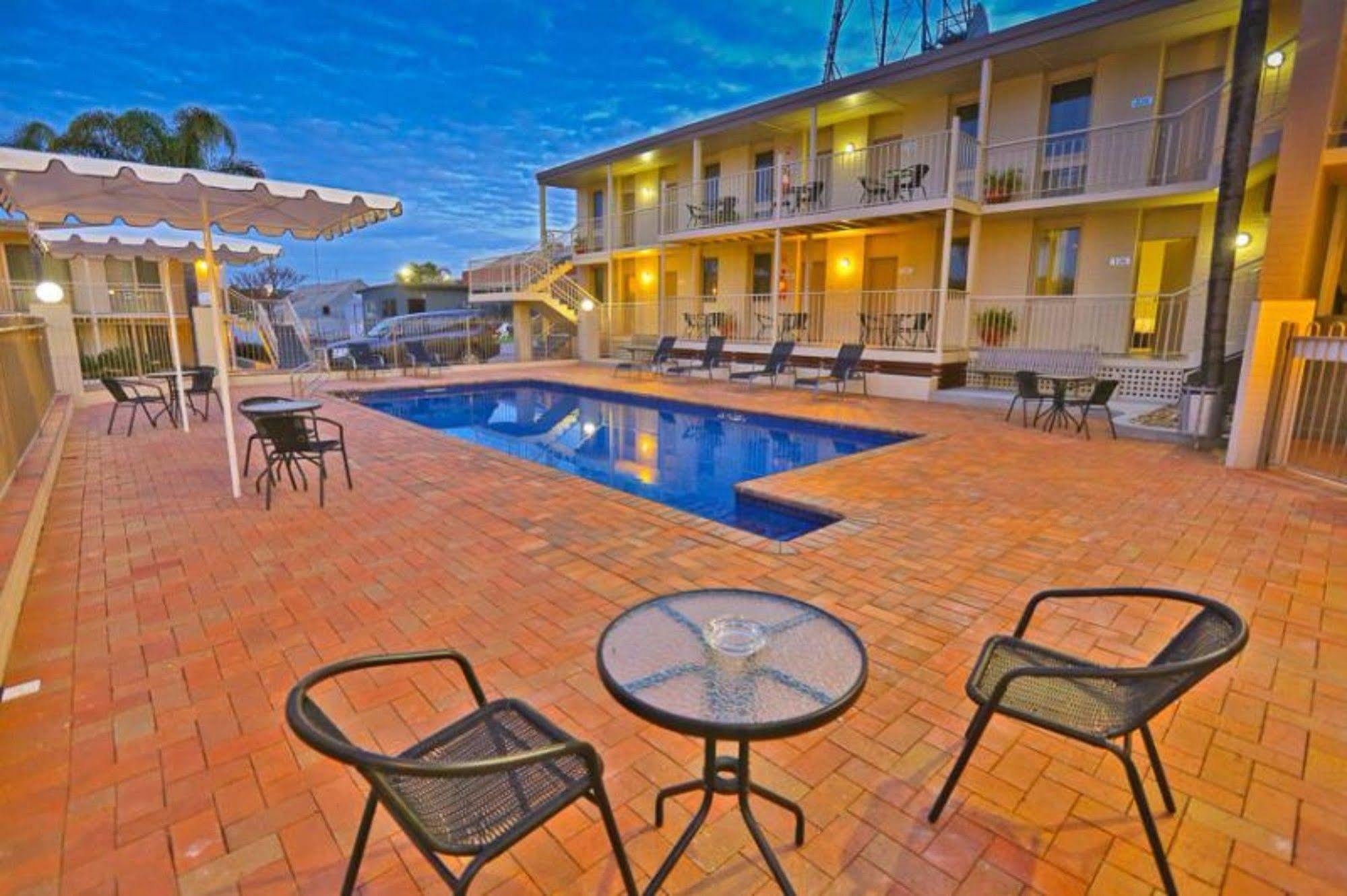 Commodore Mildura Motel المظهر الخارجي الصورة